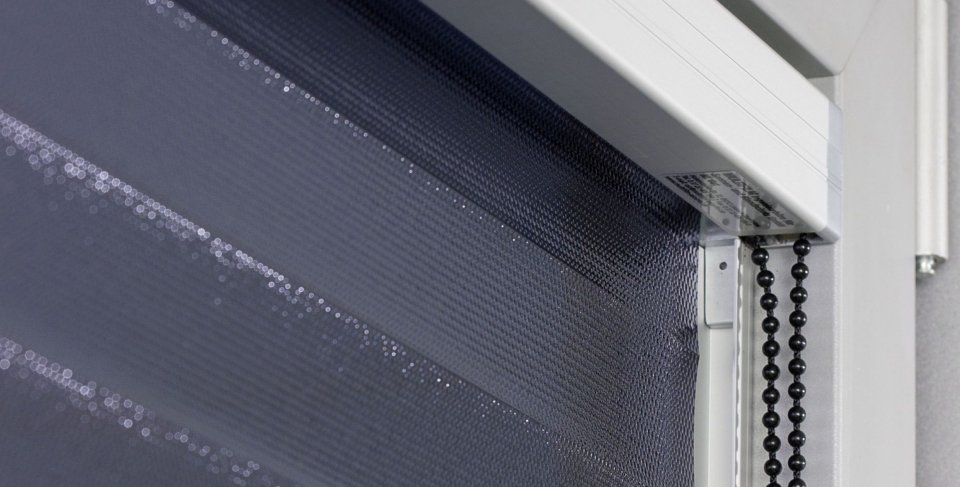 <div>Wartungsfrei und langlebig</div><div>Innen montierte Folienrollos sind wartungsfrei und<br>– dank erstklassiger Verarbeitung – zuverlässig und langlebig</div> Wartungsfrei und langlebig